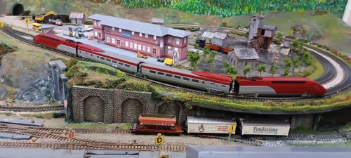 Ferclub-Plastico-bambini-2